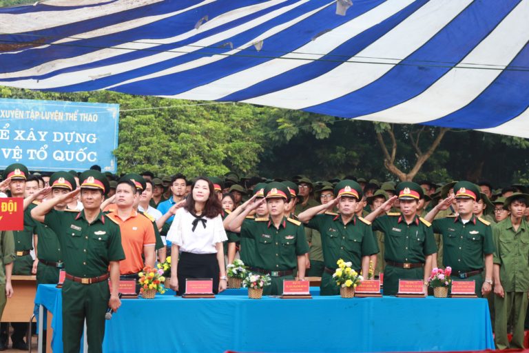 Tân sinh viên Đại học FPT Hà Nội bước vào tháng rèn luyện tập trung tại Xuân Hoà