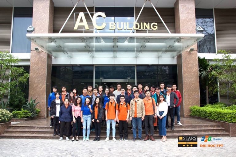 Company Tour kỳ Spring mở mang kiến thực thực tế cho sinh viên Đại học FPT tại Công ty VTI