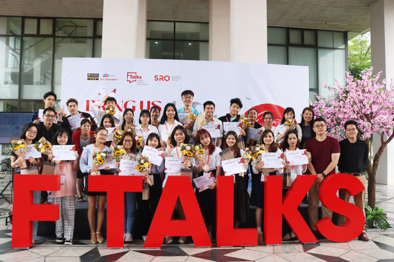 F Talks – Ideas worth spreading: Nơi sinh viên FPTU bộc lộ 