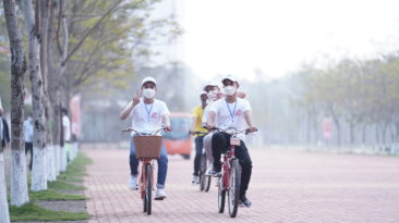 Trải nghiệm campus Hòa Lạc của GV, SV tham dự Olympic Tin học SVVN