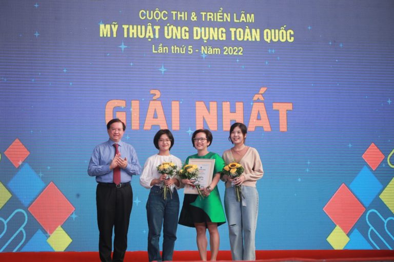 Sinh viên Đại học FPT giành giải Nhất triển lãm Mỹ thuật ứng dụng toàn quốc 2022