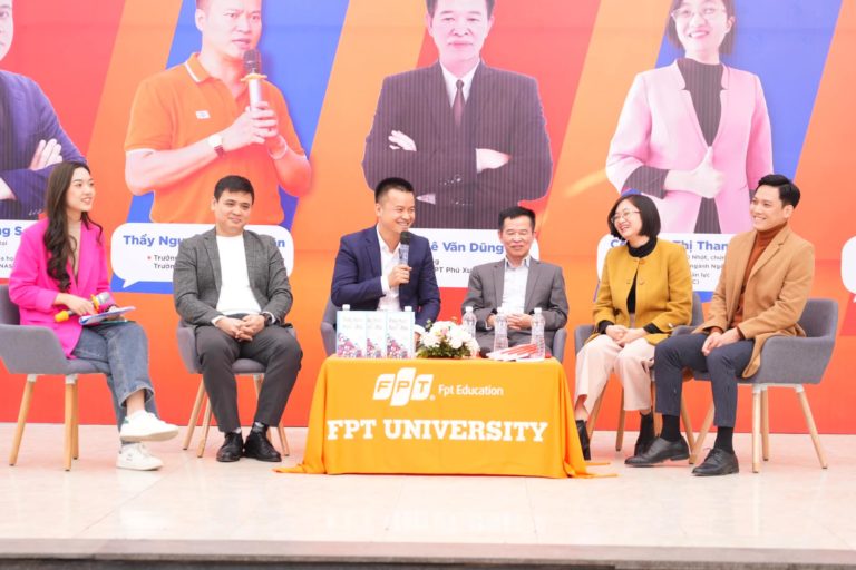 Đại học FPT Hà Nội tổ chức talkshow Tư vấn hướng nghiệp: Đại học đừng 