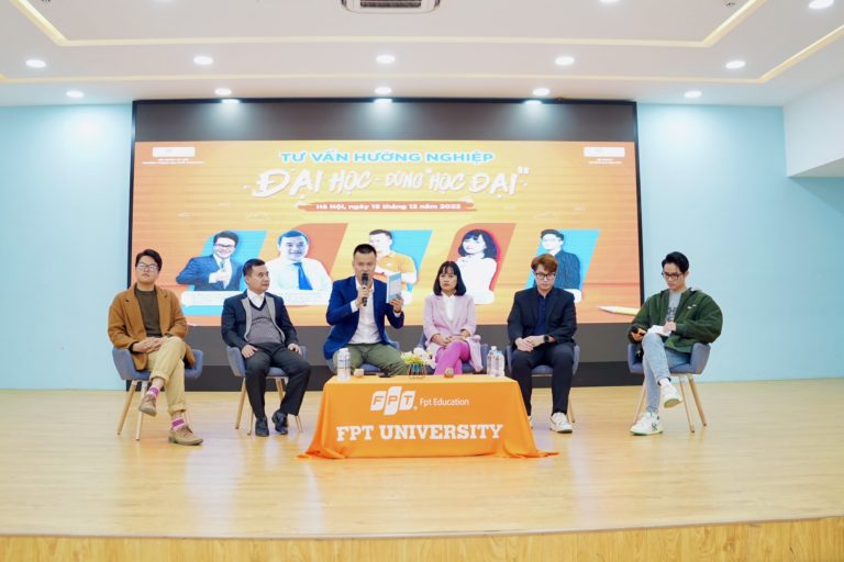 Học sinh THPT FPT sôi nổi tìm hiểu ngành, nghề tại talkshow Tư vấn hướng nghiệp: Đại học đừng 