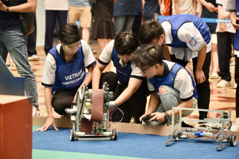 Vietnam Robotics Challenge 2023 công bố các mốc thời gian quan trọng