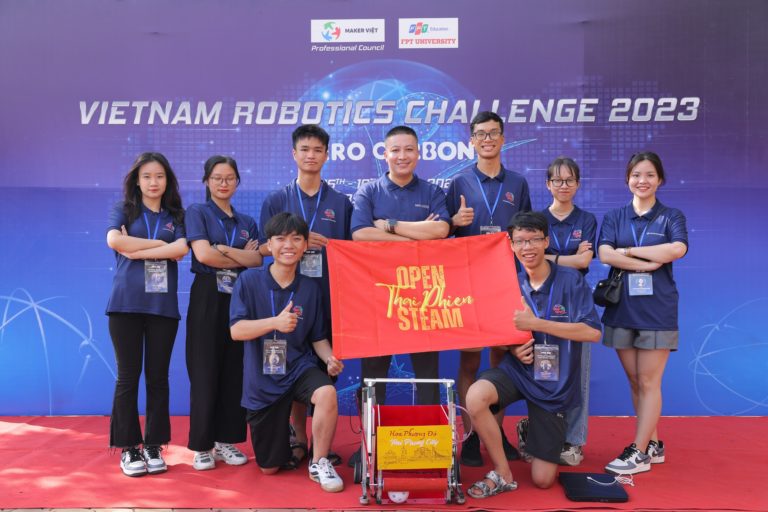 Gần 70 đội thi Vietnam Robotics Challenge 2023 