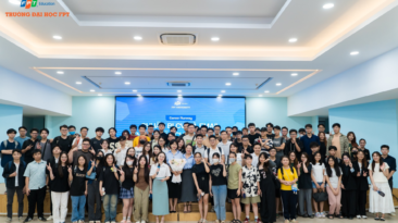 Sinh viên Đại học FPT chuẩn bị hành trang cho kỳ thực tập tại OJT ORIENTATION WEEK