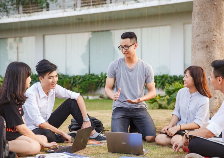 Sinh viên ngành công nghệ ô tô số cần trau dồi các kỹ năng mềm để dễ dàng hoà nhập và phát triển sự nghiệp. 