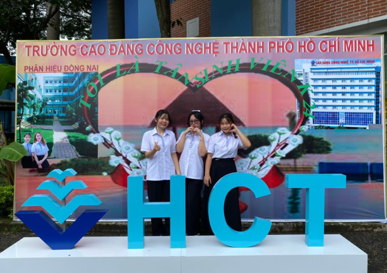 Trường Cao đẳng Công nghệ TPHCM công bố phương thức xét tuyển học bạ đối với ngành Công nghệ kỹ thuật ô tô năm 2024.