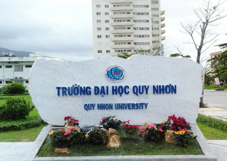 Phương thức xét tuyển học bạ tại Đại học Quy Nhơn dựa trên 3 hình thức với mức điểm chuẩn phải đạt từ 18,00 điểm trở lên. 